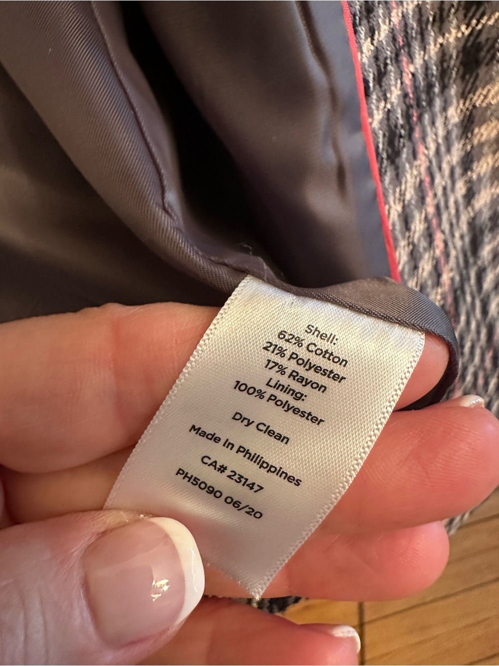 Talbots Women's Oversized Plaid Preppy Blazer in Sage, Black and Pink Size 8 - Picture 8 of 12